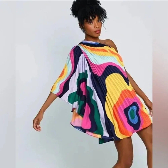 NWOT Hutch | Kai Swing Accordion Pleated One Shoulder Mini Dress - Size S - Picture 1 of 11